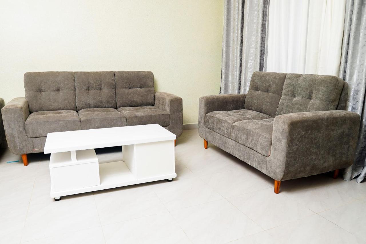 The Vacation Homes Villa Κιγκάλι Εξωτερικό φωτογραφία