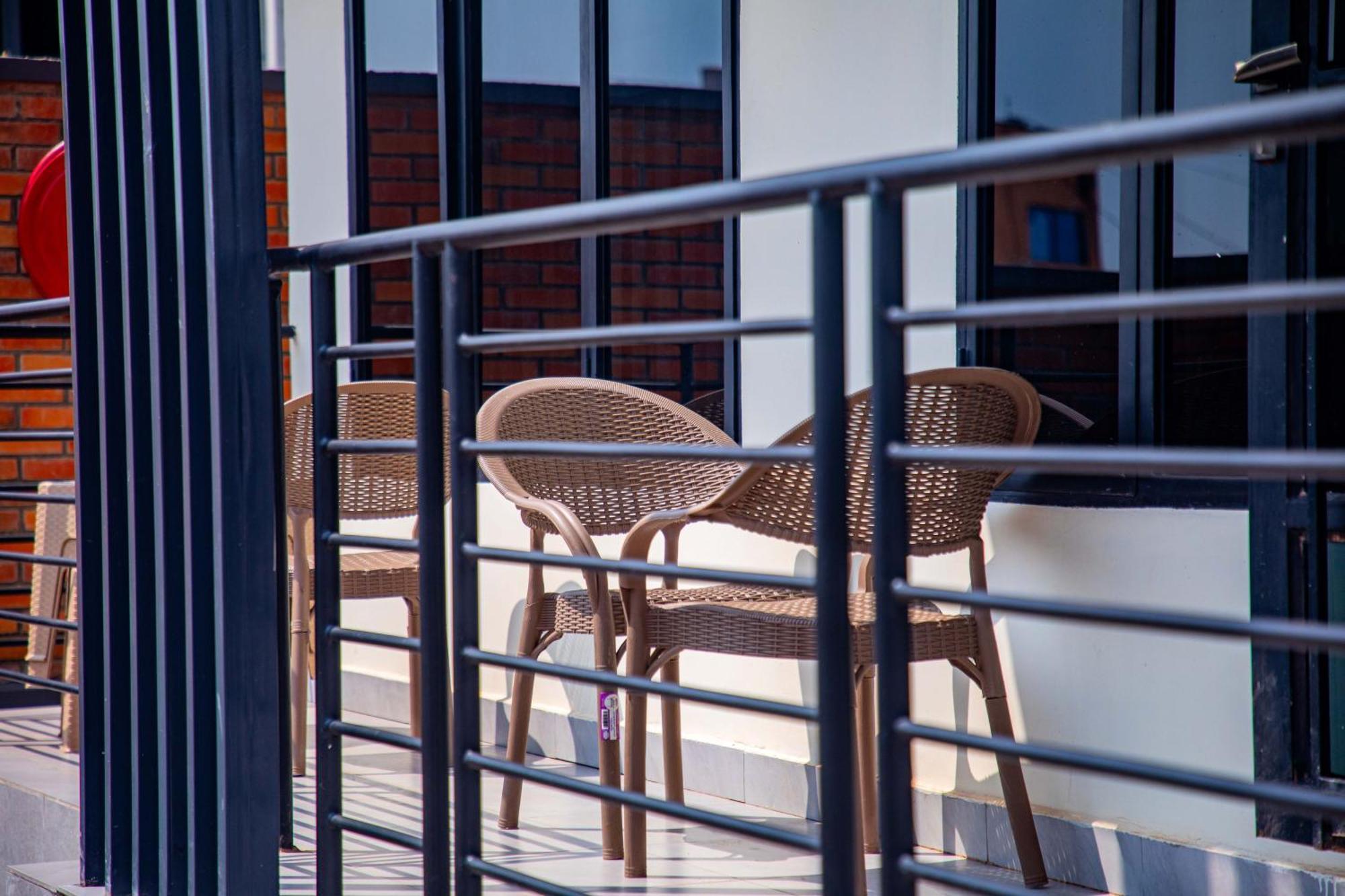 The Vacation Homes Villa Κιγκάλι Εξωτερικό φωτογραφία