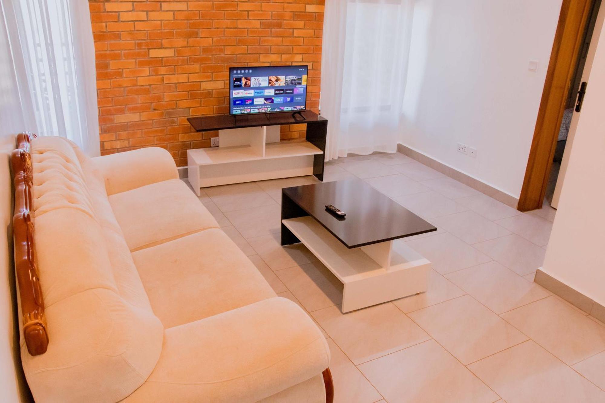The Vacation Homes Villa Κιγκάλι Εξωτερικό φωτογραφία